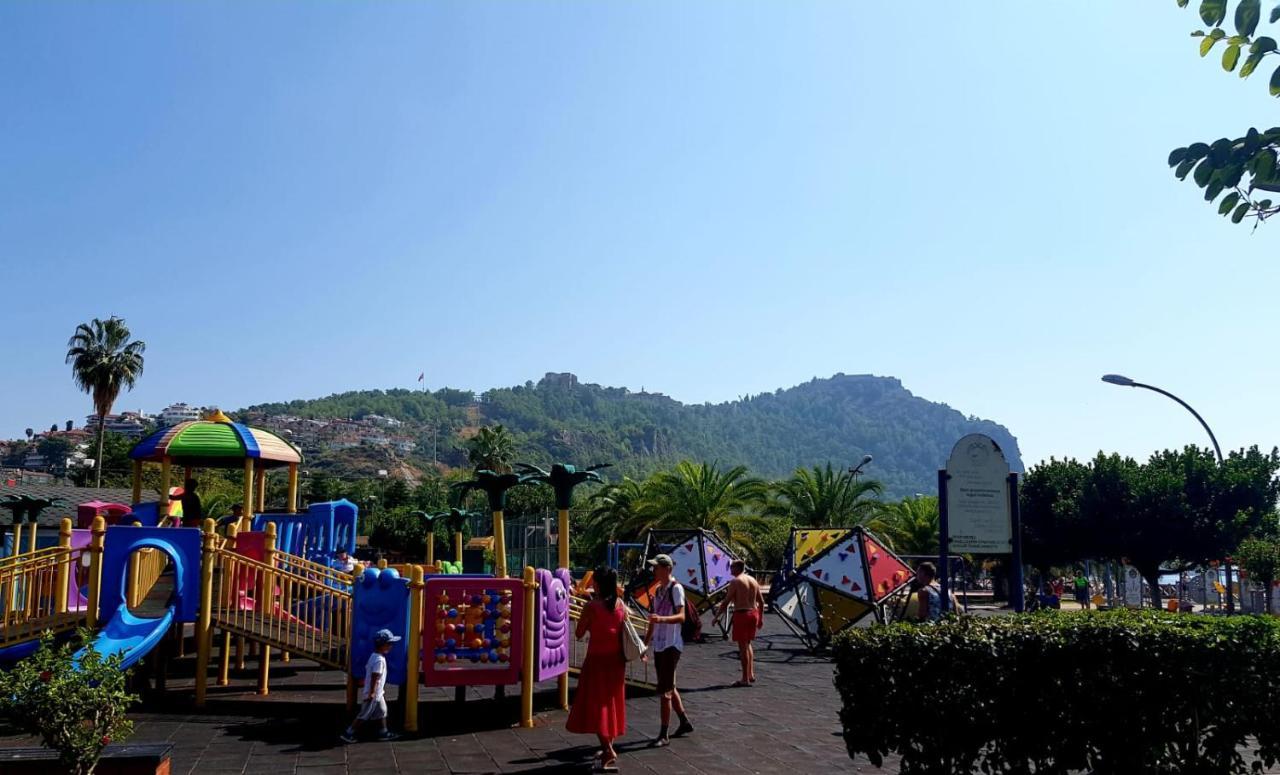 Granada City Alanya Luxury Appartment 800М От Пляжа Клеопатра Buitenkant foto