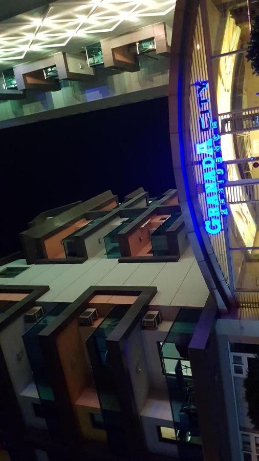 Granada City Alanya Luxury Appartment 800М От Пляжа Клеопатра Buitenkant foto